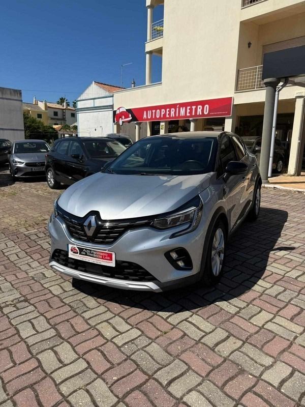 Cinza Usado 2021 Renault Captur Zen SUV | € 16.990 (Preço justo) - Imagem 1/4