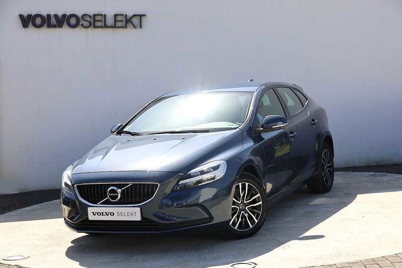 Preto Usado 2018 Volvo V40 Kinetic Carrinha | € 15.700 (Preço justo) - Imagem 1/4