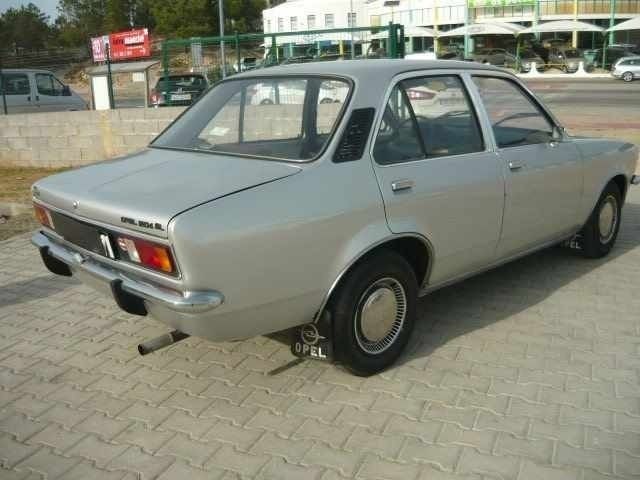 Usado Opel Kadett Rallye S 55 HP (40 kW) 1974 Cinzento