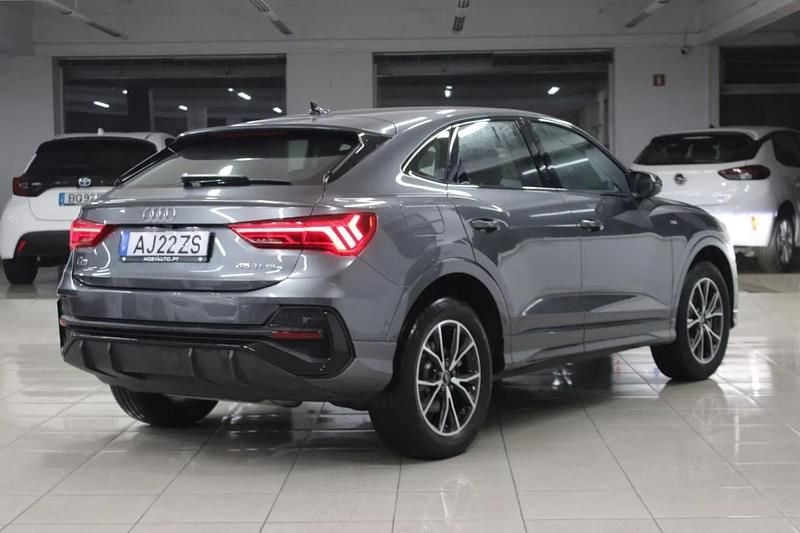 Usado Audi Q3 245 HP (180 kW) 2021 Preto SUV