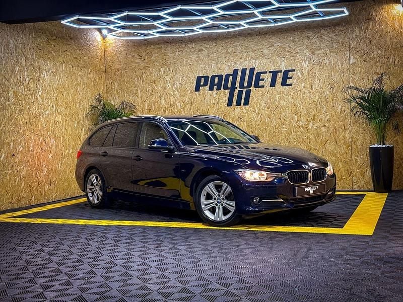 Azul Usado 2014 BMW 318 Sport Line Carrinha | € 14.750 (Preço justo) - Imagem 1/4