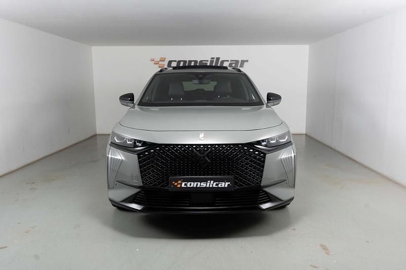 Usado DS Automobiles DS7 Crossback 360 HP (264 kW) 2023 Cinza SUV