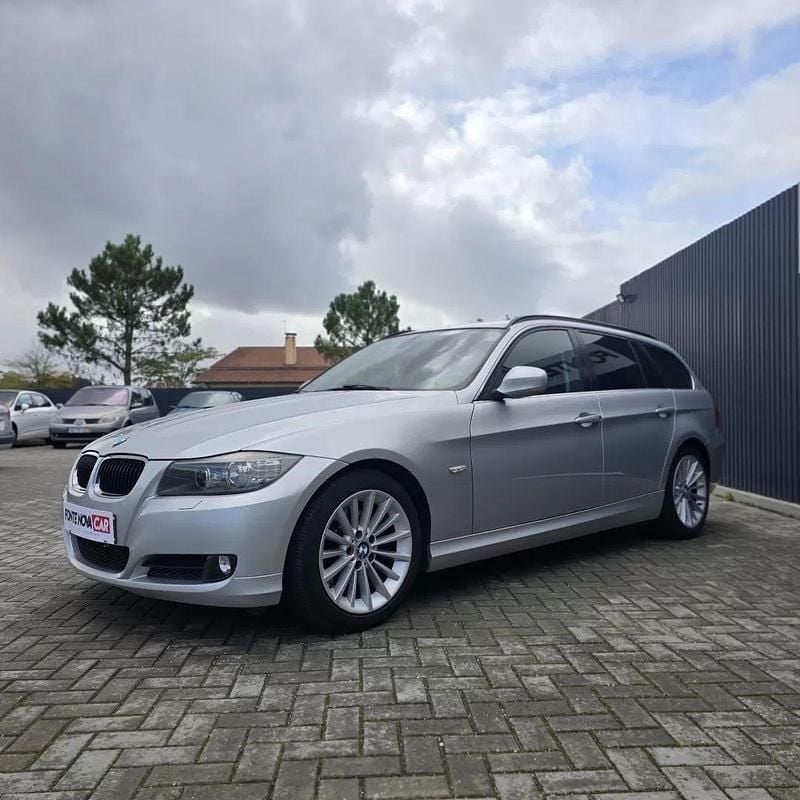 Cinza Usado 2010 BMW 320 Efficient Dynamics Carrinha | € 12.950 (Preço elevado) - Imagem 1/4