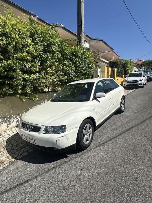 Usado 2001 Audi A3 Ambition Sedan | € 1.500 (Preço justo) - Imagem 1/4