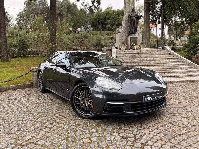Usado Porsche Panamera 4S 422 HP (310 kW) 2017 Cinza Sedan