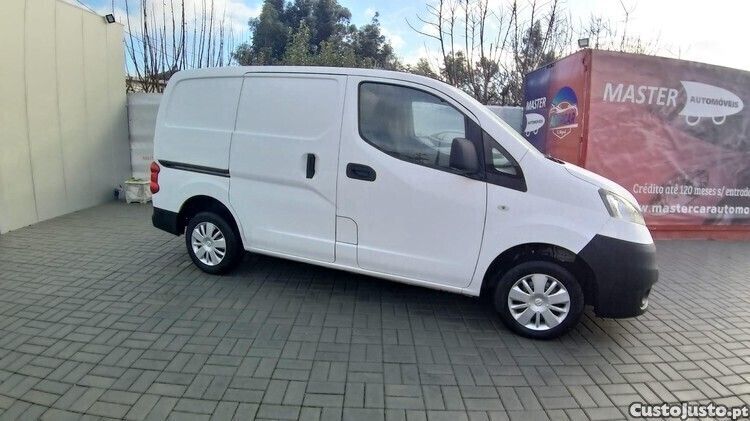 Branco Usado 2018 Nissan NV200 Comfort Van | € 12.300 - Imagem 1/1