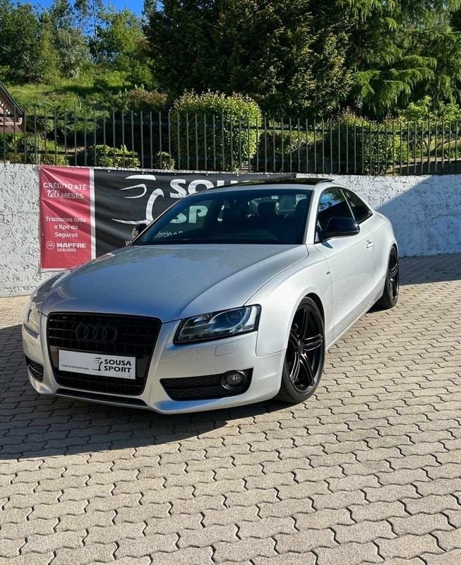 Cinza Usado 2008 Audi A5 Sport Coupé | € 11.990 - Imagem 1/4