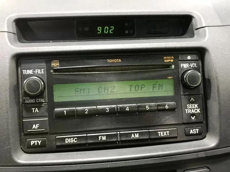 Usado Toyota HiLux 144 HP (105 kW) 2017 Branco Pickup