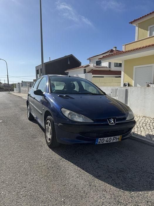 Usado 2000 Peugeot 206 Sedan | € 1.500 (Preço justo) - Imagem 1/4