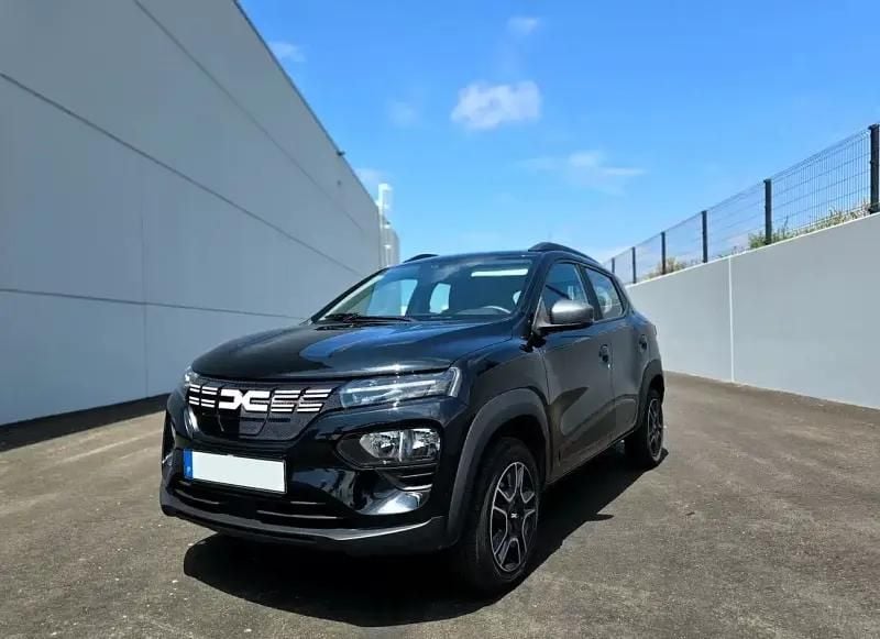 Preto Usado 2023 Dacia Spring Expression Citadino | € 12.950 (Preço justo) - Imagem 1/4