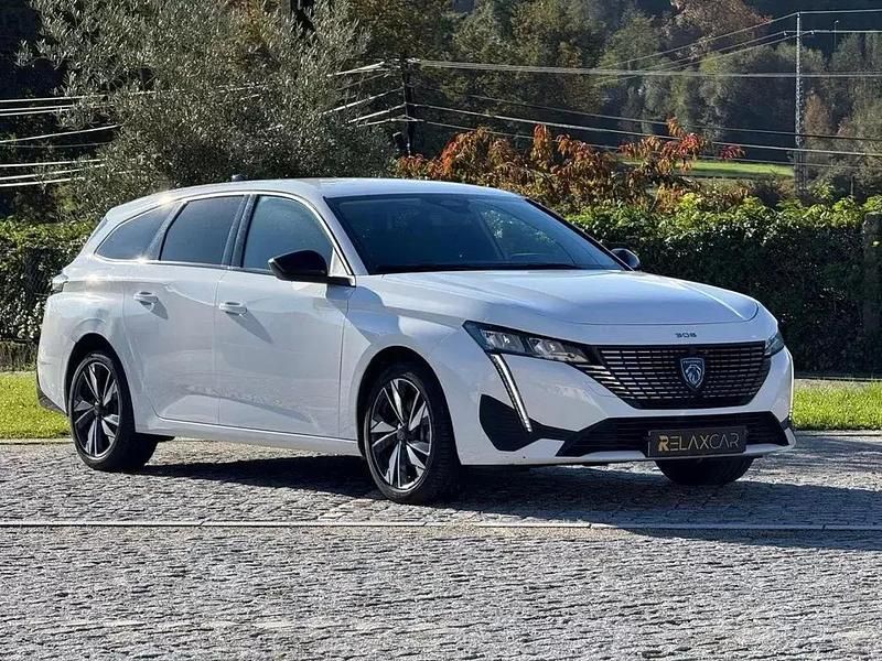 Branco Usado 2022 Peugeot 308 SW Allure Carrinha | € 20.999 - Imagem 1/4