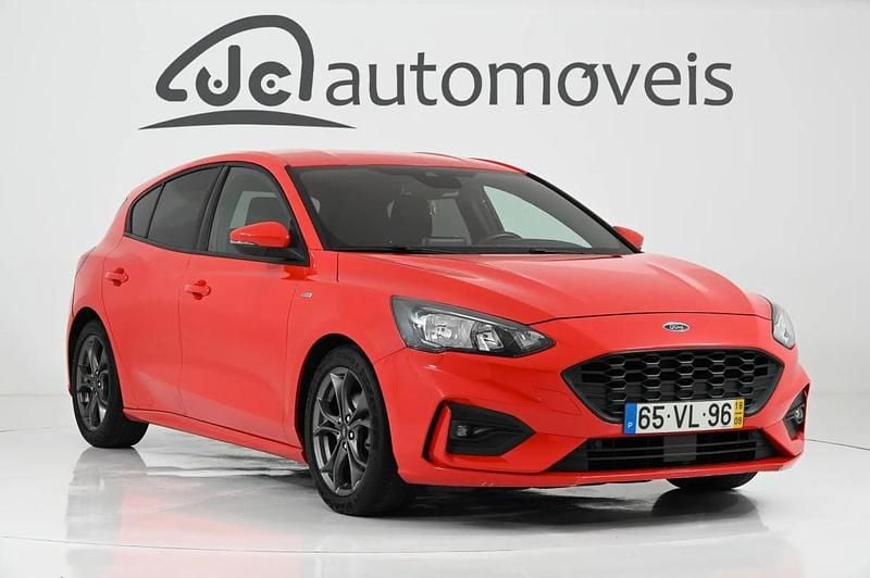 Vermelho Usado 2018 Ford Focus | € 14.300 (Preço elevado) - Imagem 1/4