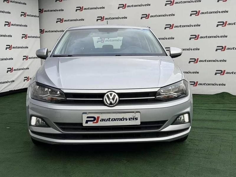 Usado VW Polo 75 HP (55 kW) 2018 Cinza prata Citadino