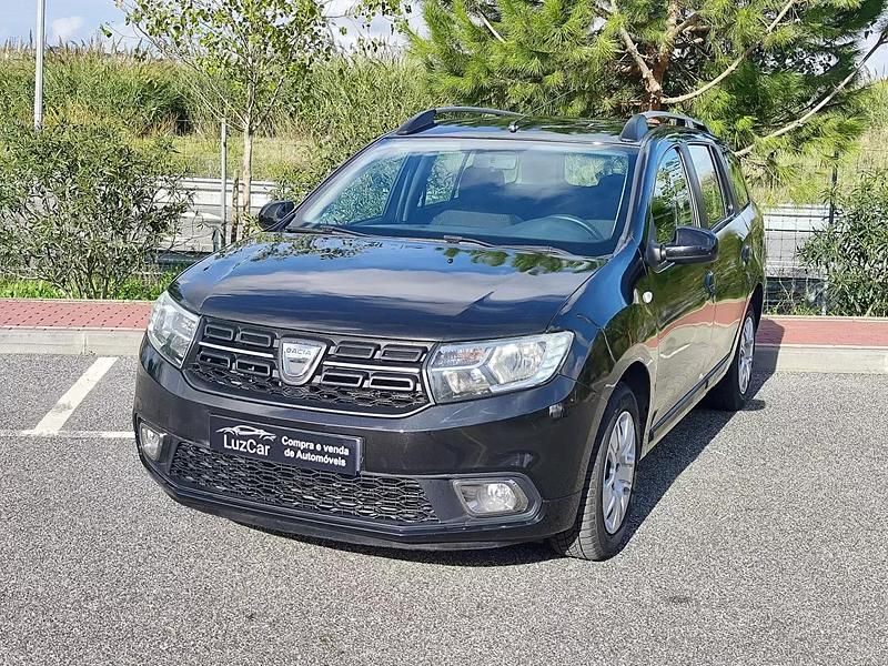 Usado Dacia Logan MCV Acces 73 HP (53 kW) 2019 Preto Carrinha