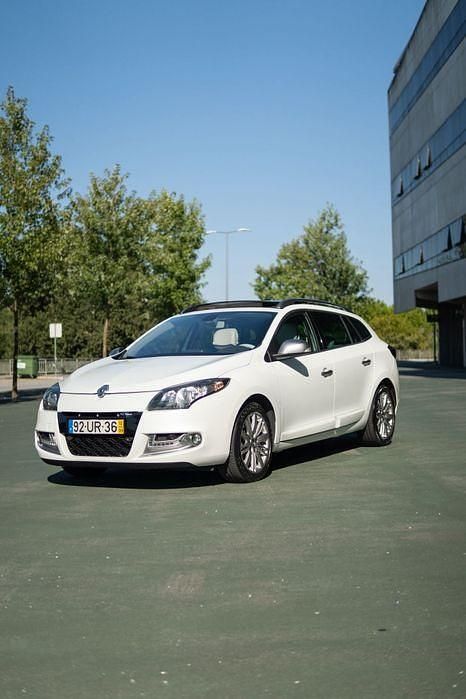 Usado 2012 Renault Mégane GT Line GT-Line Sedan | € 6.999 (Preço justo) - Imagem 1/4