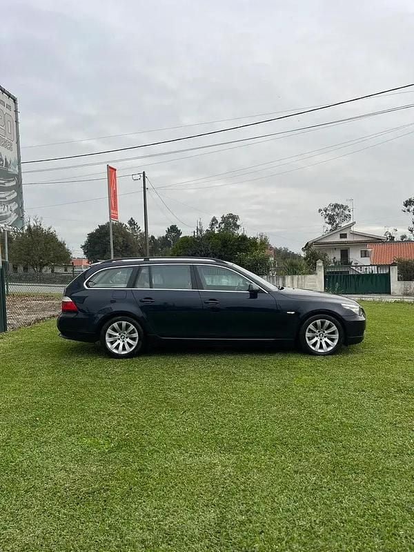 Usado BMW 520 Executive 177 HP (130 kW) 2007 Azul Carrinha