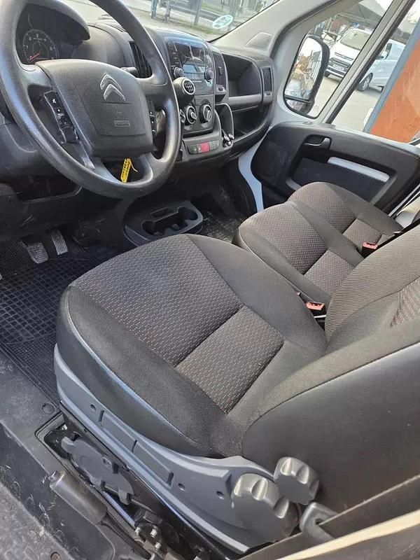 Usado Citroën Jumper 140 HP (102 kW) 2020 Branco Monovolume