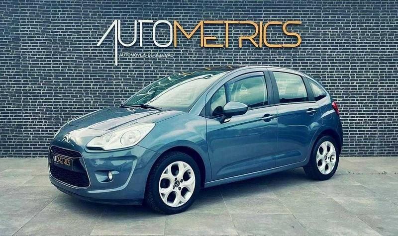 Cinza escuro Usado 2011 Citroën C3 Attraction Citadino | € 8.900 (Preço justo) - Imagem 1/4