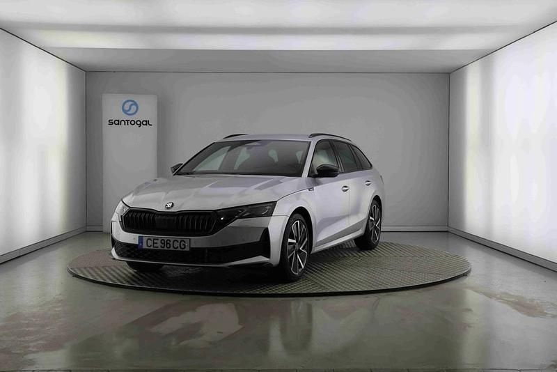 Novo Skoda Octavia Selection 116 HP (85 kW) 2026 Cinzento Carrinha