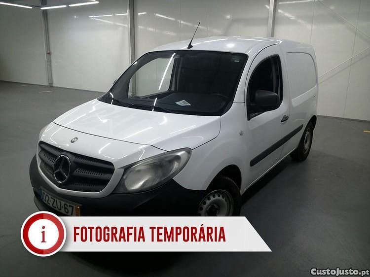 Branco Usado 2020 Mercedes Citan 109 | € 15.990 - Imagem 1/1