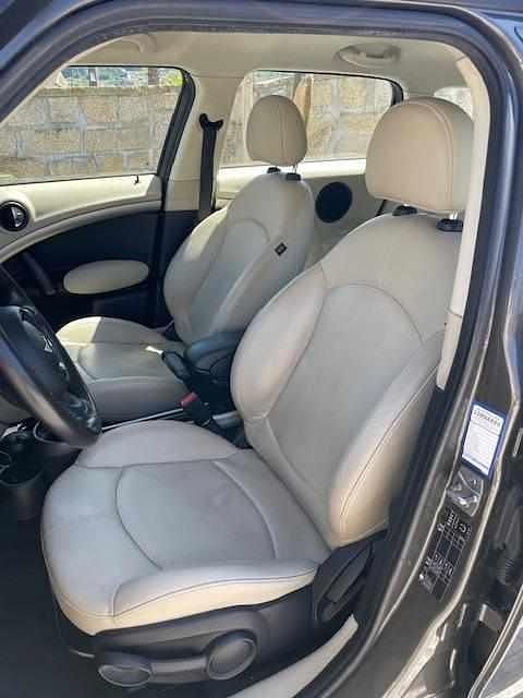 Usado Mini Countryman 111 HP (81 kW) 2011 Cinzento SUV