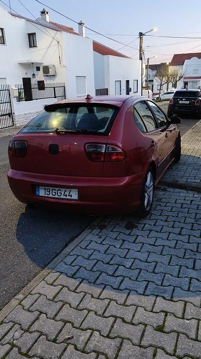 Usado 2002 Seat Leon FR Sedan | € 6.500 (Bom preço) - Imagem 1/4