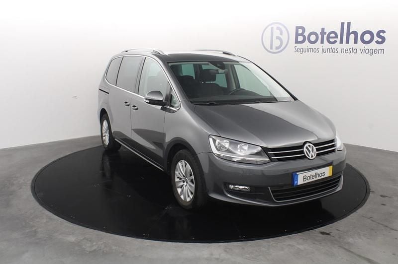 Cinza Usado 2021 VW Sharan Monovolume | € 34.900 (Preço justo) - Imagem 1/4