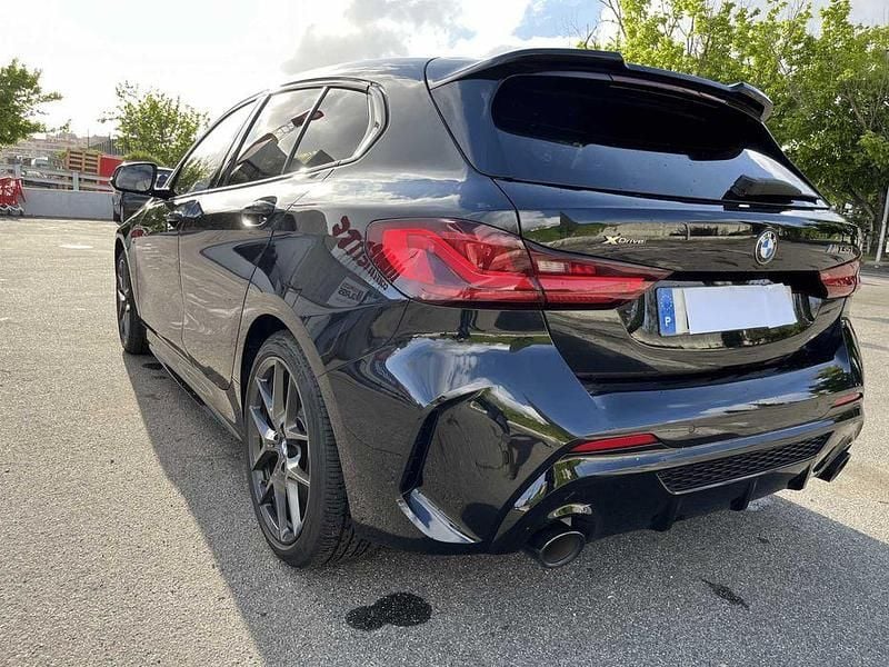 Usado 2020 BMW M135 Citadino | € 37.900 - Imagem 1/4