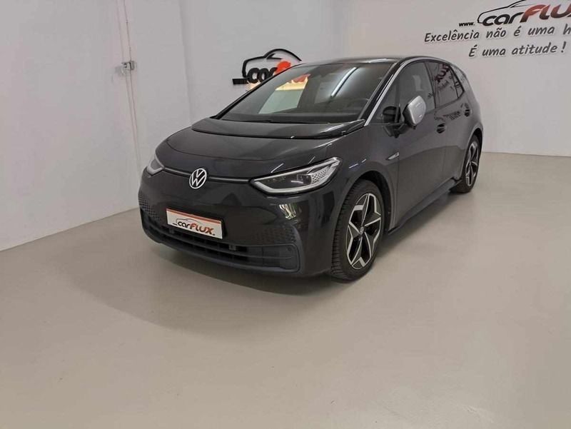 Cinzento Usado 2020 VW ID.3 Pro Performance Citadino | € 20.950 (Preço justo) - Imagem 1/4