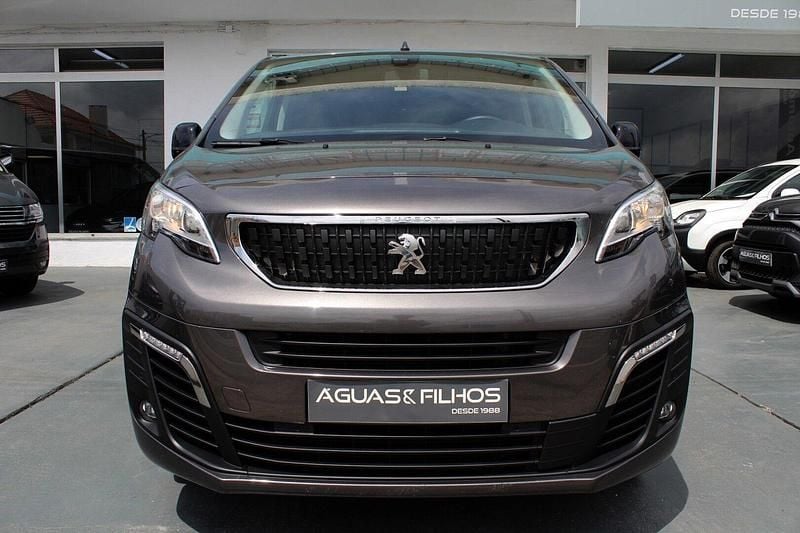 Cinza Usado 2023 Peugeot Expert Active Van | € 34.990 - Imagem 1/4