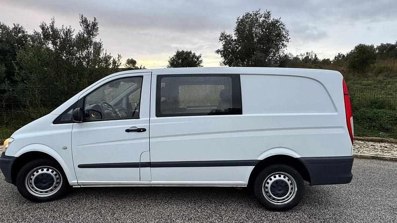 Branco Usado 2014 Mercedes Vito Van | € 15.300 (Bom preço) - Imagem 1/4