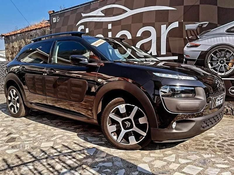 Preto Usado 2016 Citroën C4 Cactus Citadino | € 9.999 (Bom preço) - Imagem 1/4