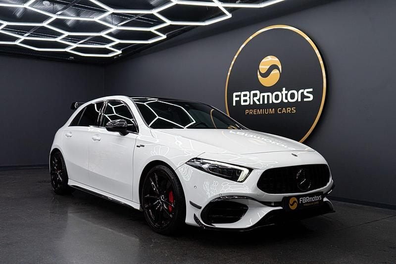 Branco Usado 2019 Mercedes A35 AMG AMG Sedan | € 39.990 - Imagem 1/4