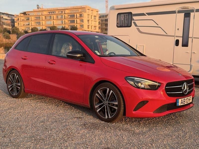 Usado 2019 Mercedes B180 Monovolume | € 20.000 (Super Preço) - Imagem 1/4
