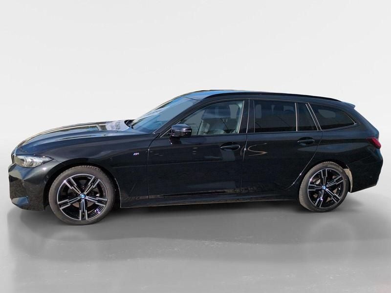 Usado BMW 320 190 HP (139 kW) 2025 Preto Coupé