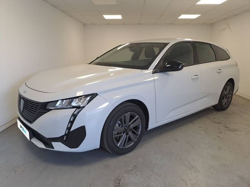 Branco Usado 2024 Peugeot 308 Active Carrinha | € 21.990 (Super Preço) - Imagem 1/4