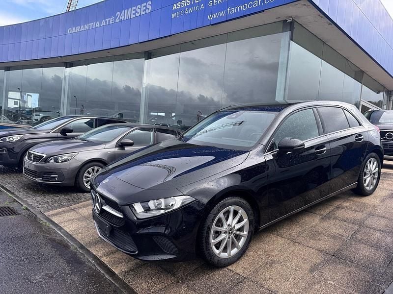 Usado Mercedes A250 218 HP (160 kW) 2022 Preto Sedan