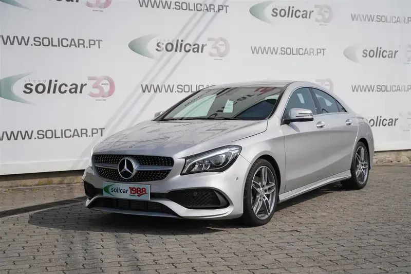 Cinza Usado 2017 Mercedes CLA180 AMG line Sedan | € 25.500 (Preço justo) - Imagem 1/4