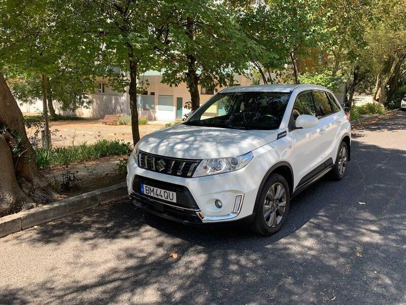 Usado 2019 Suzuki Vitara SUV | € 17.500 - Imagem 1/4