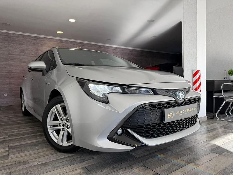 Cinza Usado 2021 Toyota Corolla Comfort Carrinha | € 21.750 (Preço justo) - Imagem 1/4