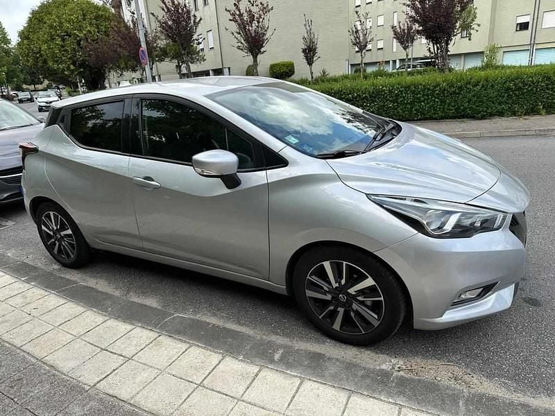 Usado Nissan Micra 90 HP (66 kW) 2017 Cinzento Citadino