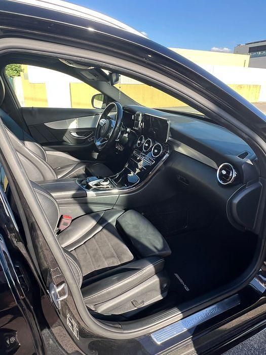 Usado Mercedes C220 AMG 194 HP (142 kW) 2019 Sedan