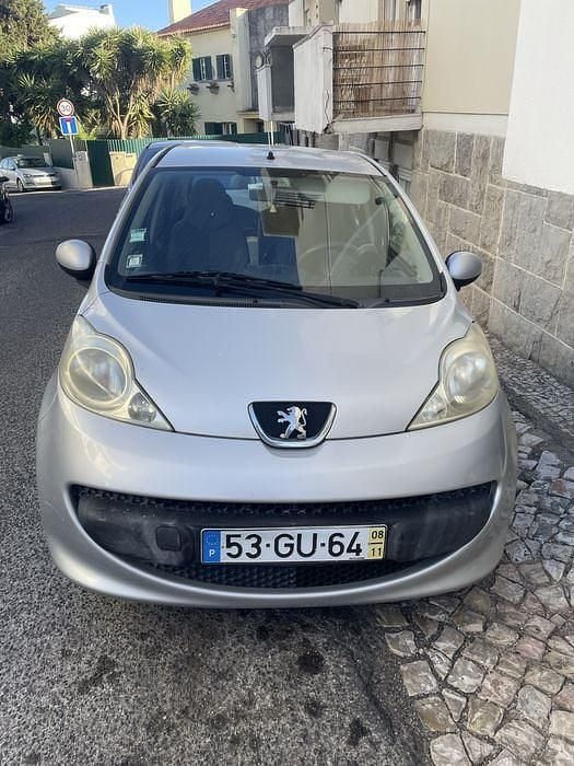Usado 2008 Peugeot 107 Citadino | € 3.200 (Bom preço) - Imagem 1/4