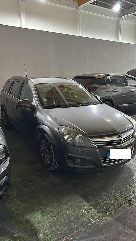 Cinza Usado 2010 Opel Astra Cosmo Carrinha | € 4.500 (Super Preço) - Imagem 1/1
