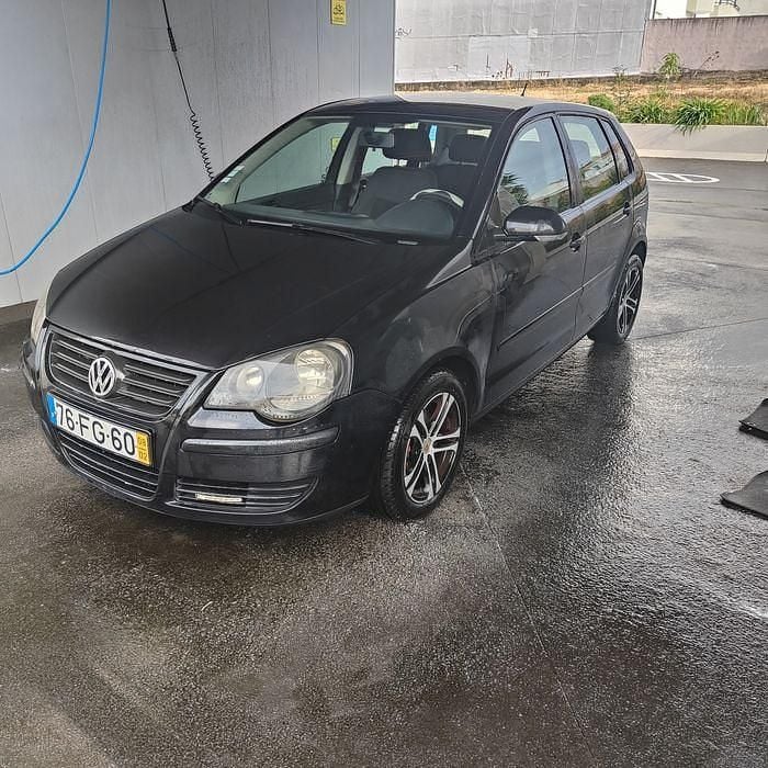 Usado 2008 VW Polo Sedan | € 2.780 (Bom preço) - Imagem 1/4