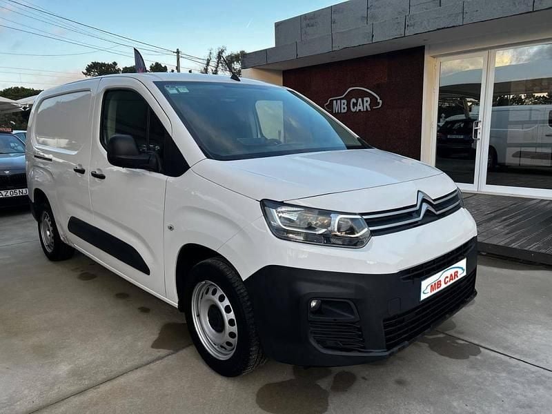 Branco Usado 2020 Citroën Berlingo Monovolume | € 13.900 (Preço justo) - Imagem 1/4