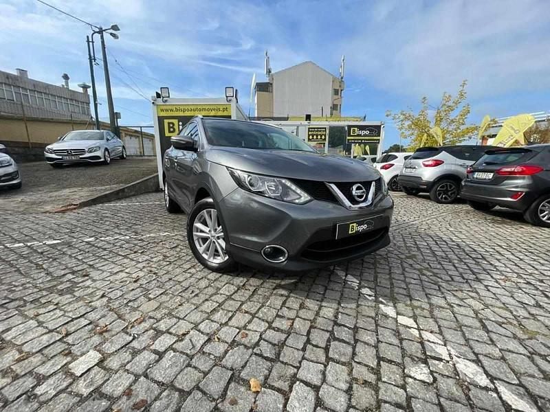 Cinza Usado 2014 Nissan Qashqai Visia SUV | € 15.997 (Preço justo) - Imagem 1/4