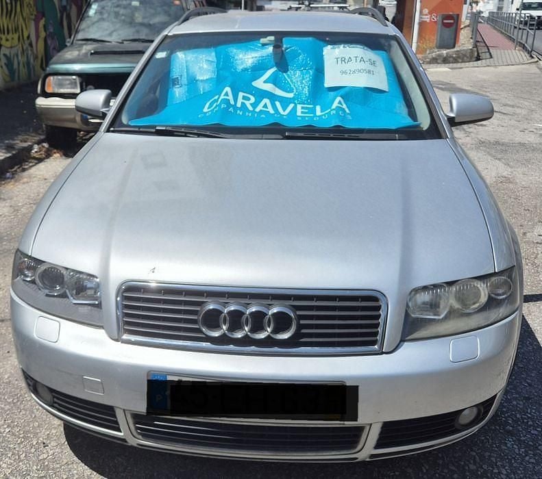 Usado 2004 Audi A4 Sedan | € 3.750 (Preço justo) - Imagem 1/4