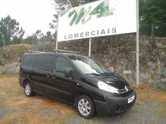 Preto Usado 2015 Citroën Jumpy Monovolume | € 14.800 - Imagem 1/4