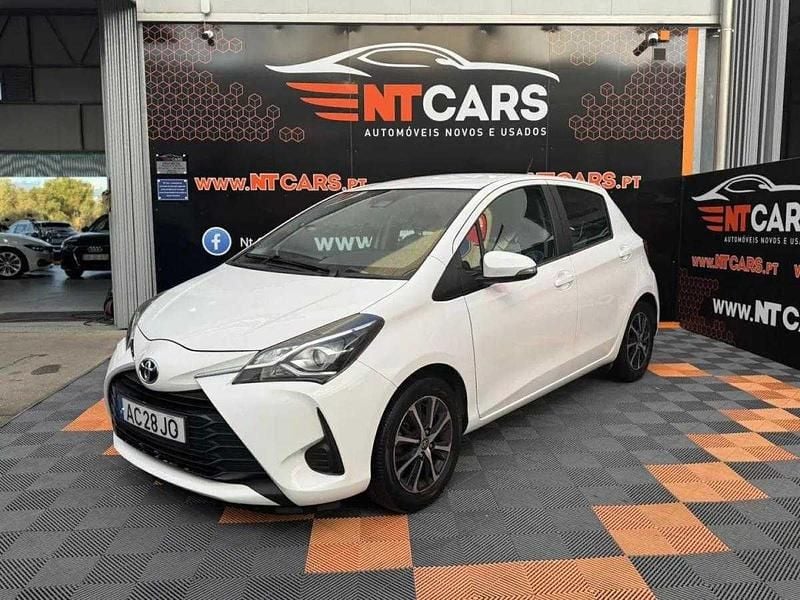 Branco Usado 2020 Toyota Yaris Comfort | € 16.900 (Preço justo) - Imagem 1/4